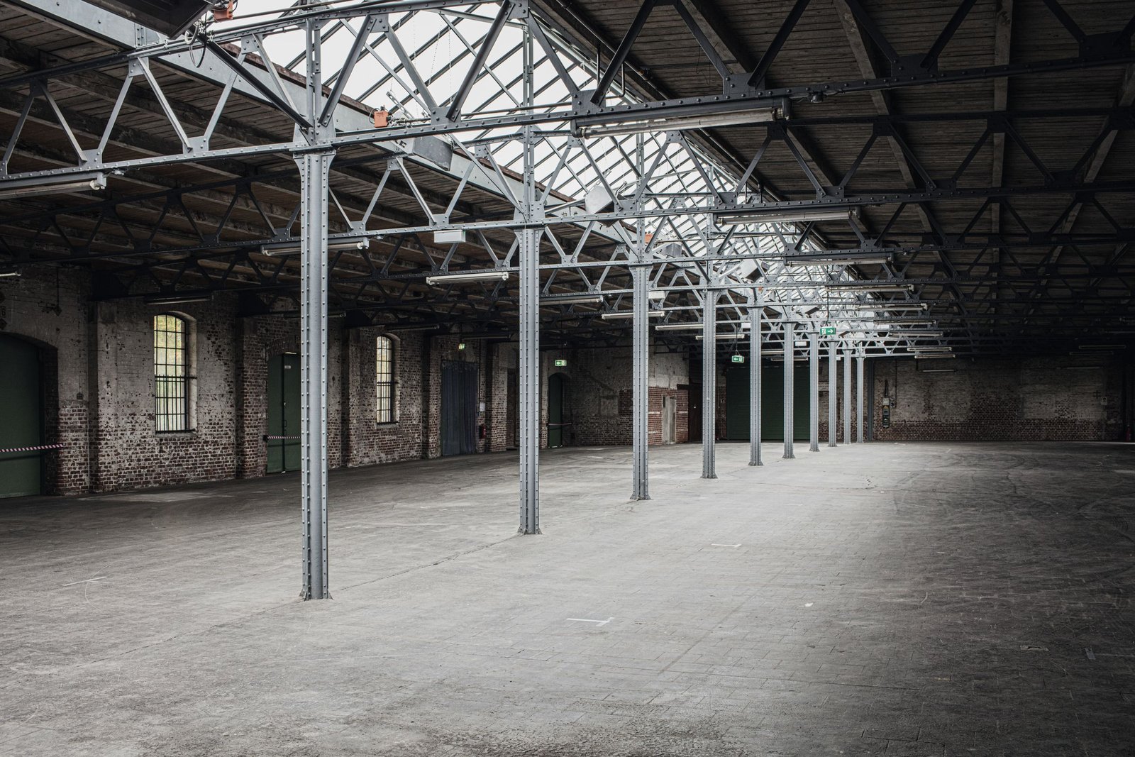Clean, empty industrial warehouse